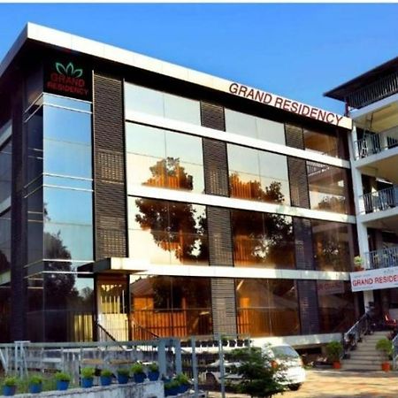 Airport Cochin Grand Residency , Nedumbassery 安加马尔伊 外观 照片