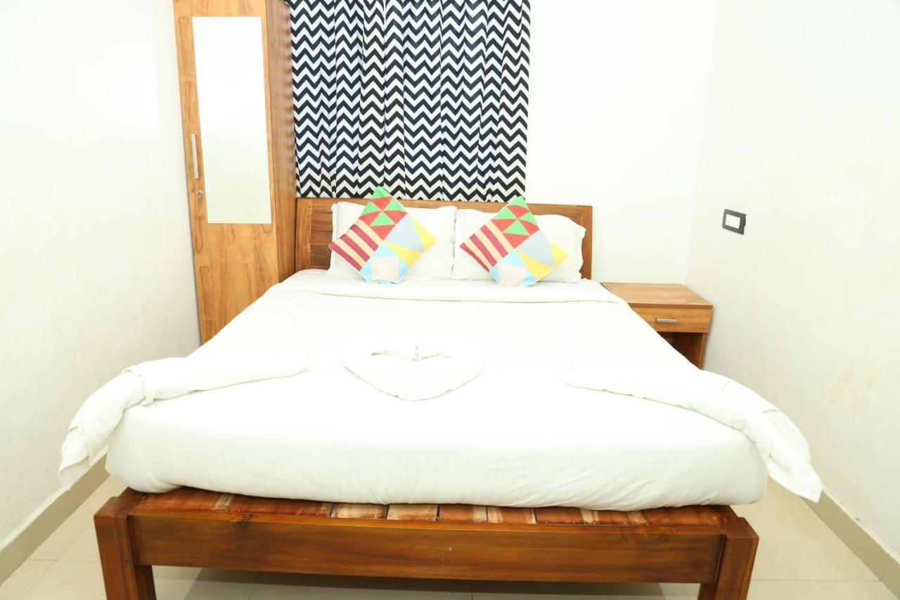 Airport Cochin Grand Residency , Nedumbassery 安加马尔伊 外观 照片
