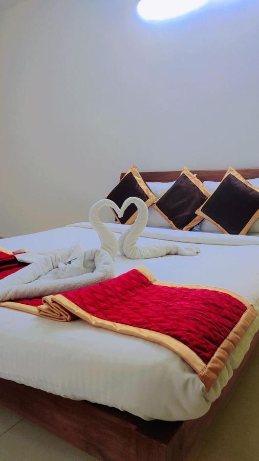 Airport Cochin Grand Residency , Nedumbassery 安加马尔伊 外观 照片